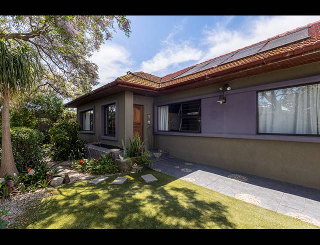 5 BEDROOM HOUSE FOR SALE IN OAKDALE